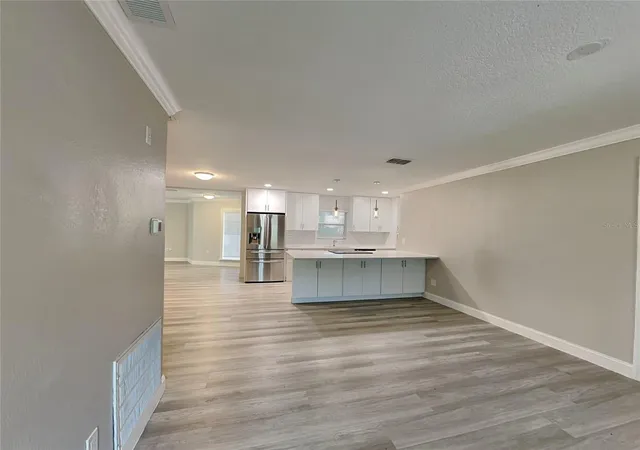 Photo 3 of Single family home for sale at 1440 Dann St, Orlando, FL 32804 | MLS# O6439253 | Listing updated on 2026-09-04