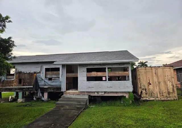 Photo 1 of Single family home for sale at 397 Annona Ave, Pahokee, FL 33476 | MLS# TB8545667 | Listing updated on 2026-10-20