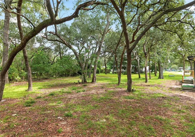 Photo 26 of Manufactured home for sale at 11231 NW 113th Place, CHIEFLAND, FL 32626 | MLS# W7889222 | Listing updated on 2026-10-05