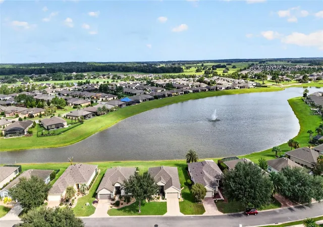 Photo 1 of Single family home for sale at 9291 Sw 66th Loop, Ocala, FL 34481 | MLS# OM731711 | Listing updated on 2026-09-07