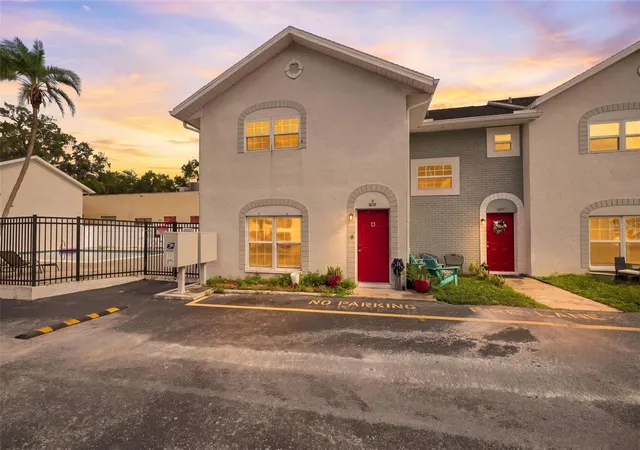 Townhouse for sale at 5709 Townhouse Dr, NEW PORT RICHEY, FL 34652 | MLS# W7889224
