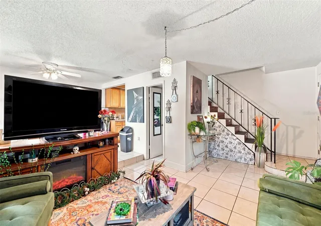 Photo 2 of Townhouse for sale at 5709 Townhouse Dr, New Port Richey, FL 34652 | MLS# W7889224 | Listing updated on 2026-10-06