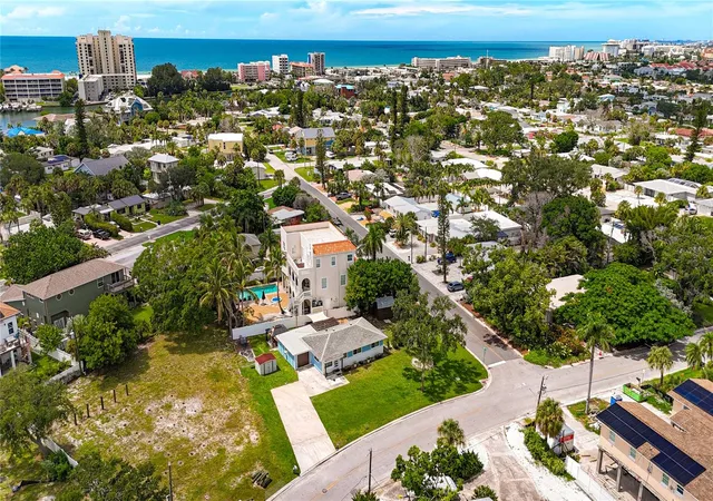 Photo 3 of Single family home for sale at 3982 Poinsettia Dr, St Pete Beach, FL 33706 | MLS# TB8545680 | Listing updated on 2026-09-30