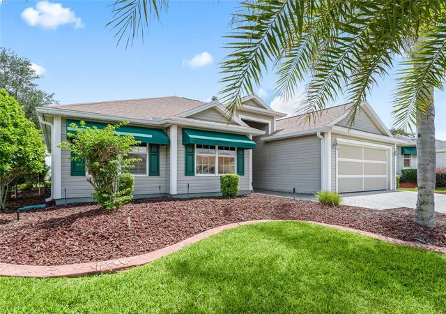 Photo 2 of Single family home for sale at 17601 Se 81st Timberwood Ter, The Villages, FL 32162 | MLS# G5117399 | Listing updated on 2026-09-16