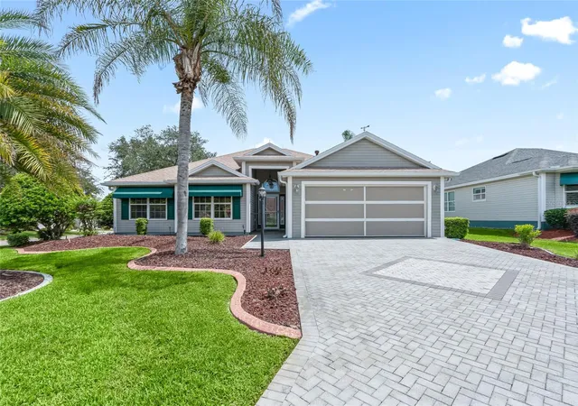 Photo 3 of Single family home for sale at 17601 Se 81st Timberwood Ter, The Villages, FL 32162 | MLS# G5117399 | Listing updated on 2026-09-16