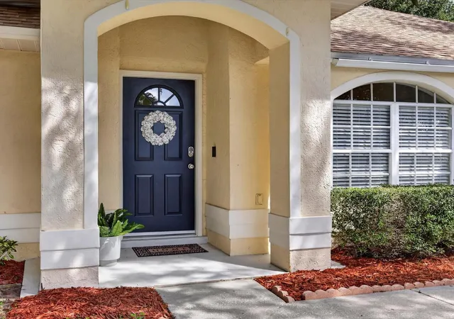 Photo 3 of Single family home for sale at 1119 Kenworth Dr, Apopka, FL 32712 | MLS# O6439281 | Listing updated on 2026-09-29