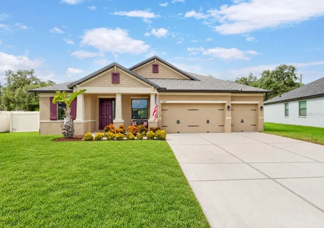 Photo 3 of Single family home for sale at 11020 Brahman Ranch Cir, Riverview, FL 33578 | MLS# TB8545698 | Listing updated on 2026-10-13
