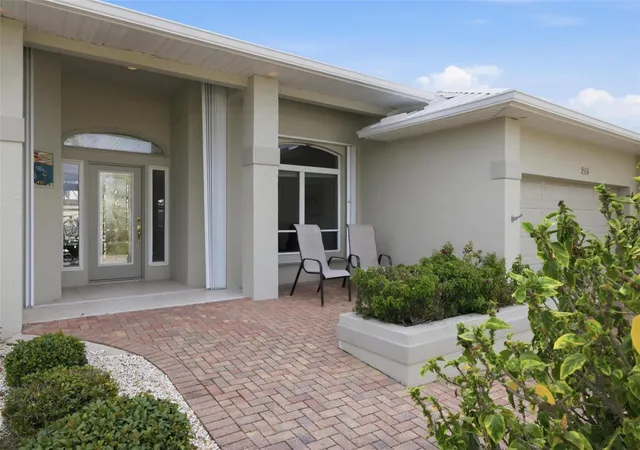 Photo 2 of Single family home for sale at 209 Divinci Dr, Punta Gorda, FL 33950 | MLS# C7530382 | Listing updated on 2026-10-08