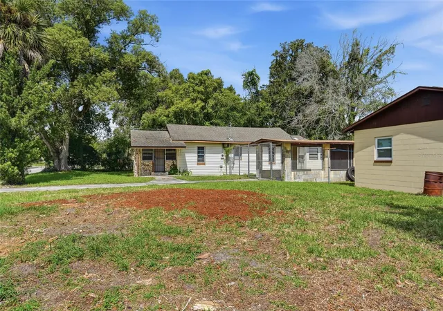 Photo 2 of Multi family home for sale at 307 Lemon St, Maitland, FL 32751 | MLS# O6439287 | Listing updated on 2026-10-02