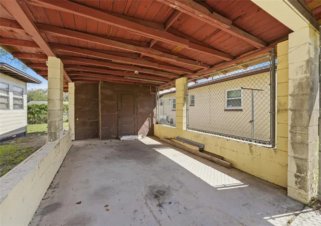 Photo 3 of Multi family home for sale at 307 Lemon St, Maitland, FL 32751 | MLS# O6439287 | Listing updated on 2026-10-02