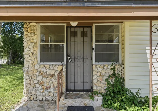 Listing Photo 4 - Condo for sale in building located at 307 Lemon St, MAITLAND, FL 32751