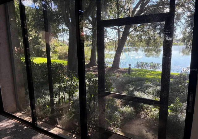 Listing Photo 5 - Condo for sale in building located at 1260 Lake Willisara Cir, ORLANDO, FL 32806