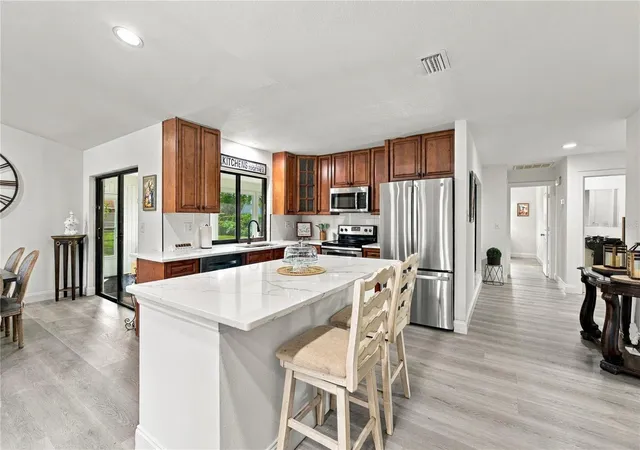 Photo 4 of Single family home for sale at 6745 Englelake Dr, Lakeland, FL 33813 | MLS# L4964847 | Listing updated on 2026-10-05
