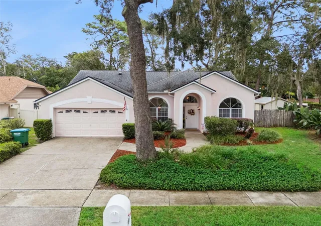 Single family home for sale at 699 N Endeavour Dr, Winter Springs, FL 32708 | MLS# O6439293 | Listing updated on 2026-09-20