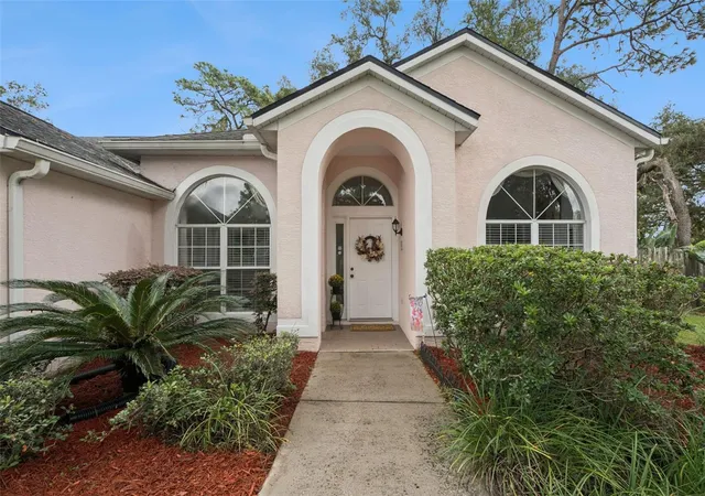 Photo 2 of Single family home for sale at 699 N Endeavour Dr, Winter Springs, FL 32708 | MLS# O6439293 | Listing updated on 2026-09-06