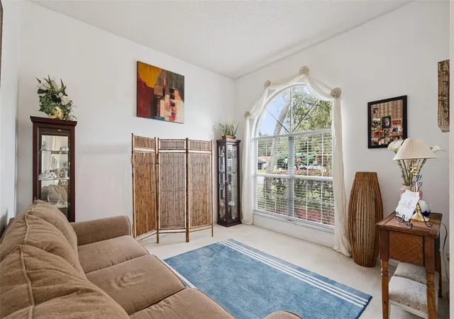 Photo 4 of Single family home for sale at 699 N Endeavour Dr, Winter Springs, FL 32708 | MLS# O6439293 | Listing updated on 2026-09-20