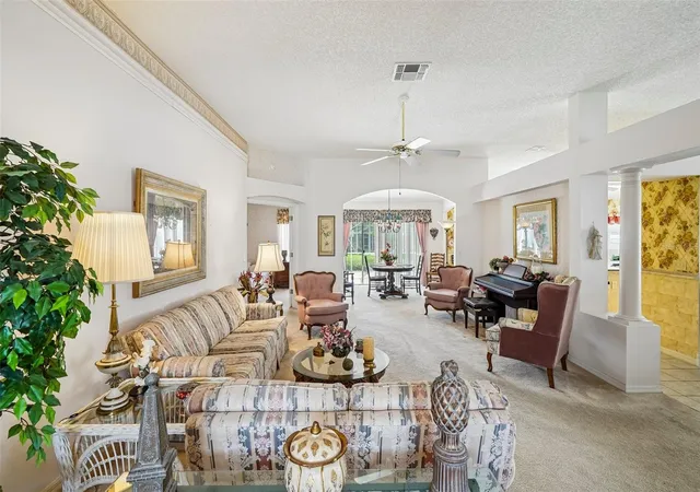 Photo 4 of Sale Pending at 1708 Palo Alto Ave, Lady Lake, FL 32159 | MLS# O6439295 | Listing updated on 2026-10-03