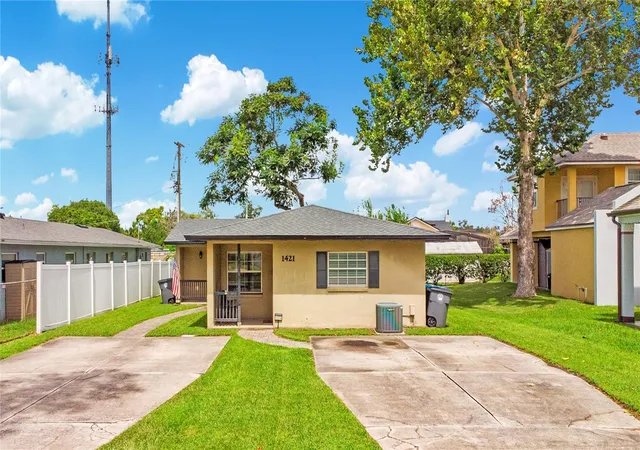 Photo 2 of Sale Pending at 1421 Michigan Ave, Winter Park, FL 32789 | MLS# O6439296 | Listing updated on 2026-09-30