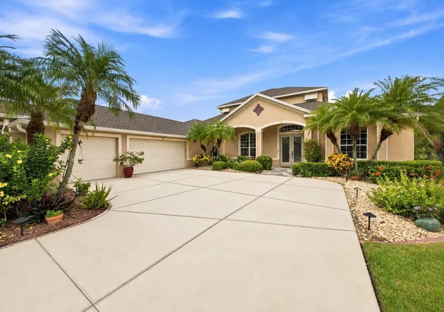 Photo 4 of Single family home for sale at 3303 155th Avenue E, Parrish, FL 34219 | MLS# A4705129 | Listing updated on 2026-09-12
