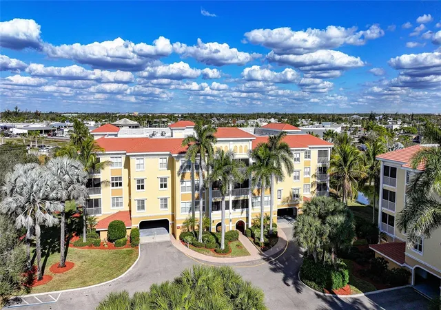 Photo 3 of Condo for sale at 255 W End Dr #1408, Punta Gorda, FL 33950 | MLS# C7530389 | Listing updated on 2026-09-15