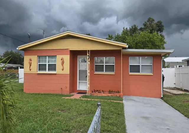 Single family home for sale at 8202 Dahlia Ave, TAMPA, FL 33619 | MLS# TB8545719