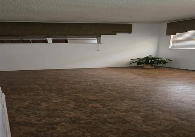Photo 4 of Single family home for sale at 8202 Dahlia Ave, Tampa, FL 33619 | MLS# TB8545719 | Listing updated on 2026-09-14