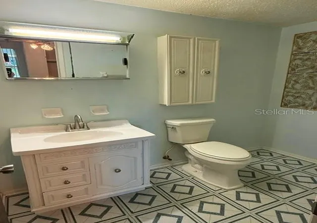 Photo 4 of Single family home for sale at 2905 Lemonwood St, Clearwater, FL 33759 | MLS# TB8545726 | Listing updated on 2026-09-23