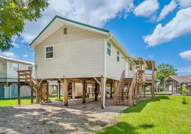 Photo 2 of Single family home for sale at 396 Ne 241st Street, Suwannee, FL 32692 | MLS# GC543262 | Listing updated on 2026-09-05