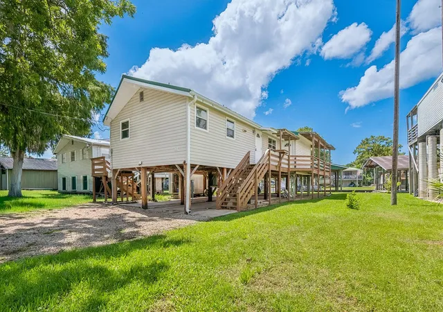 Photo 3 of Single family home for sale at 396 Ne 241st Street, Suwannee, FL 32692 | MLS# GC543262 | Listing updated on 2026-09-05