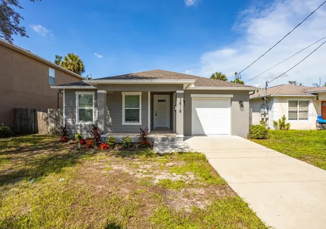 Photo 1 of Single family home for sale at 3518 N 23rd Street, Tampa, FL 33605 | MLS# TB8545727 | Listing updated on 2026-10-27