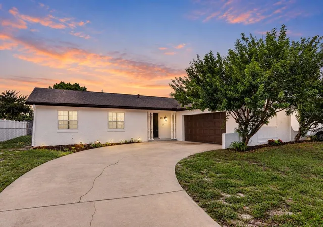 Photo 1 of Single family home for sale at 31 Winding Ridge Rd, Casselberry, FL 32707 | MLS# O6439308 | Listing updated on 2026-09-05