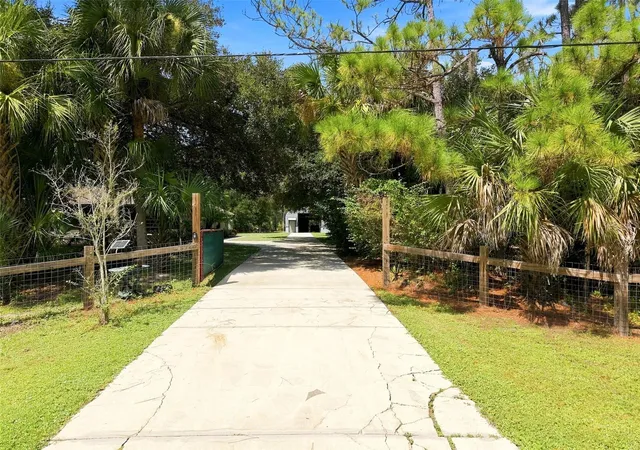 Photo 3 of Single family home for sale at 5795 N Salford Blvd, North Port, FL 34286 | MLS# A4705137 | Listing updated on 2026-10-02