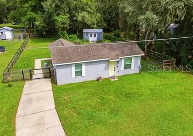 Single family home for sale at 2067 SE 175th Terrace, SILVER SPRINGS, FL 34488 | MLS# G5117405