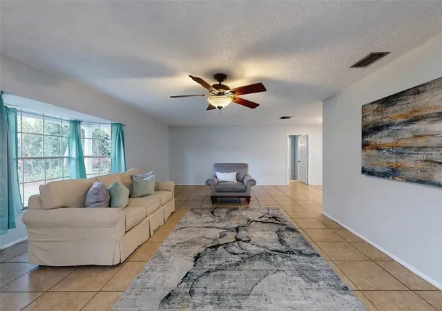 Photo 3 of Single family home for sale at 1836 Plumtree Dr, Deltona, FL 32725 | MLS# S5156966 | Listing updated on 2026-10-01