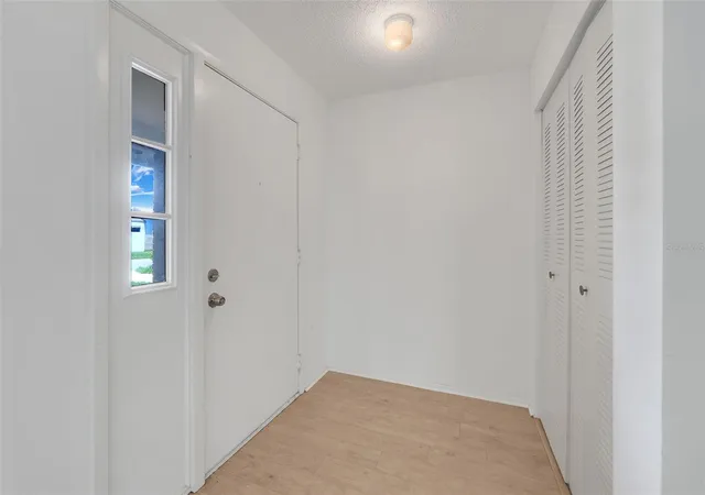 Photo 4 of Single family home for sale at 2847 Sunbranch Dr, Orlando, FL 32822 | MLS# O6439314 | Listing updated on 2026-09-05