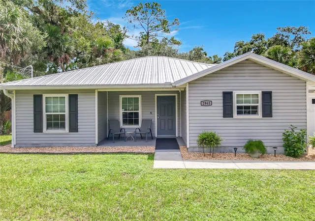 Photo 4 of Single family home for sale at 2863 Canal Rd, Deland, FL 32720 | MLS# V4951136 | Listing updated on 2026-10-08
