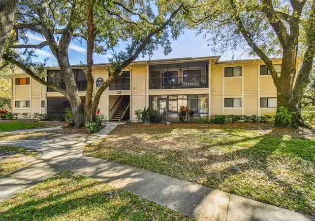 Condo for sale at 6015 Laketree Ln #E, TEMPLE TERRACE, FL 33617 | MLS# TB8545740