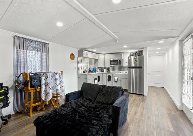 Photo 4 of House for sale at 1549 Adair Rd, Davenport, FL 33837 | MLS# S5156971 | Listing updated on 2026-09-05