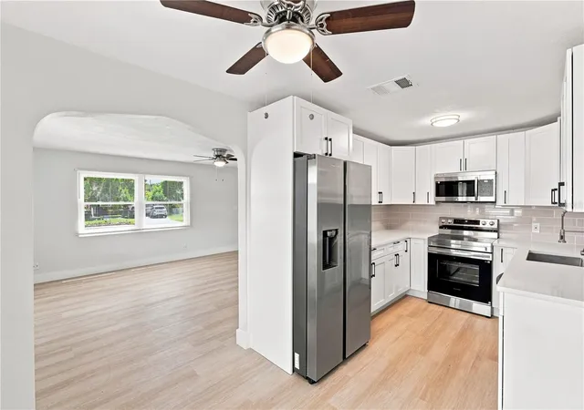 Photo 3 of Single family home for sale at 4115 Fairfield Ave S, Saint Petersburg, FL 33711 | MLS# TB8545752 | Listing updated on 2026-10-05