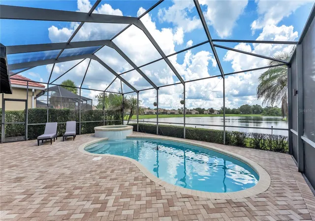 Photo 2 of Single family home for sale at 2548 Laurel Glen Dr, Lakeland, FL 33803 | MLS# L4964848 | Listing updated on 2026-09-12