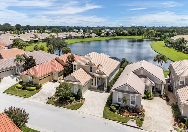 Photo 4 of Single family home for sale at 2548 Laurel Glen Dr, Lakeland, FL 33803 | MLS# L4964848 | Listing updated on 2026-09-12
