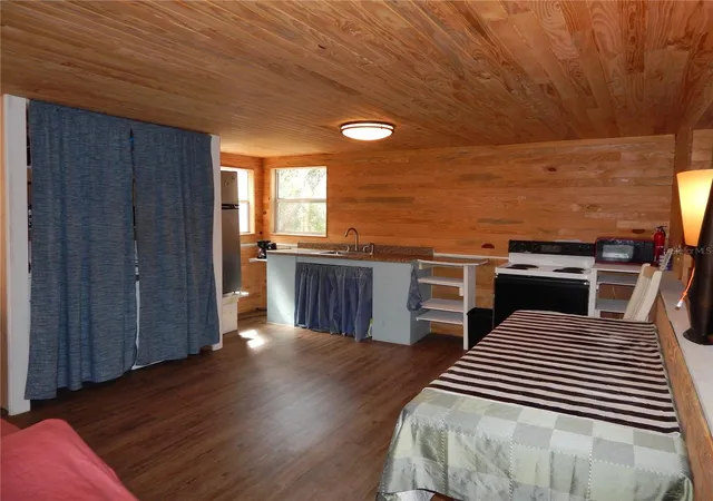 Photo 2 of Single family home for sale at 1252 Nw 78th Avenue, Bell, FL 32619 | MLS# GC543267 | Listing updated on 2026-10-05