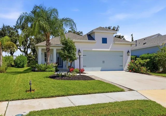 Photo 4 of Single family home for sale at 10528 Crooked Crk Ct, Parrish, FL 34219 | MLS# A4705145 | Listing updated on 2026-10-26