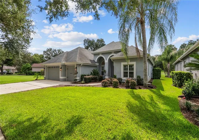 Photo 3 of Single family home for sale at 5924 Cherry Oak Dr, Valrico, FL 33596 | MLS# TB8545761 | Listing updated on 2026-10-05