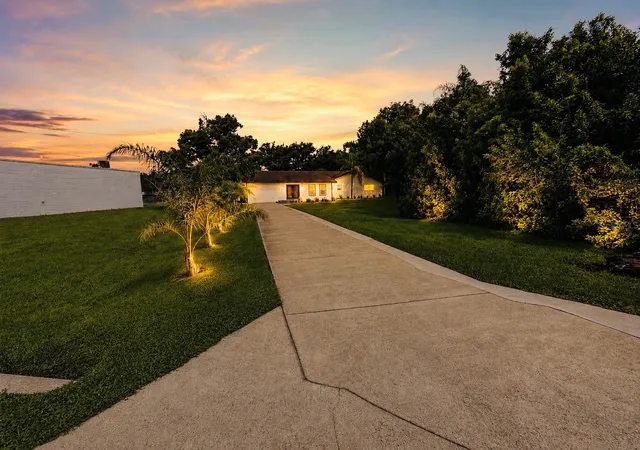 Photo 44 of Single family home for sale at 20 2nd Avenue Se, Lutz, FL 33549 | MLS# TB8545766 | Listing updated on 2026-09-09
