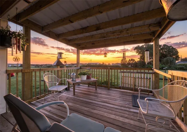 Photo 2 of Manufactured home for sale at 3102 Porter Rd, Lithia, FL 33547 | MLS# TB8545783 | Listing updated on 2026-09-20