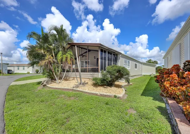 Photo 2 of Manufactured home for sale at 2100 Kings Hwy #644, Port Charlotte, FL 33980 | MLS# C7530397 | Listing updated on 2026-09-05