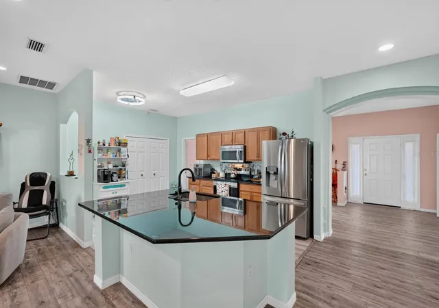 Photo 2 of Single family home for sale at 20 Royal Palm Ln, Palm Coast, FL 32164 | MLS# V4951138 | Listing updated on 2026-09-12