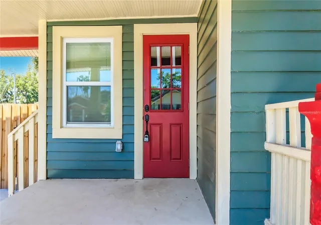 Photo 2 of Single family home for sale at 1435 Prescott St S, Saint Petersburg, FL 33712 | MLS# TB8545794 | Listing updated on 2026-09-12