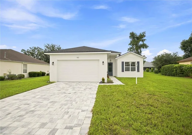 Photo 2 of Single family home for sale at 162 W Romany Loop, Beverly Hills, FL 34465 | MLS# OM731744 | Listing updated on 2026-09-12